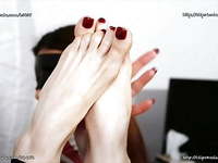 Cheri Scarlet - Wonder Feet Footjob