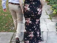 Pregnant women in pencil skirt 