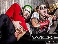 Wicked - Harley Quinn Fucks Joker & Batman